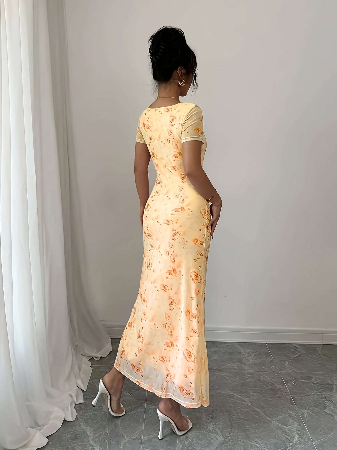 Vyraly Dress