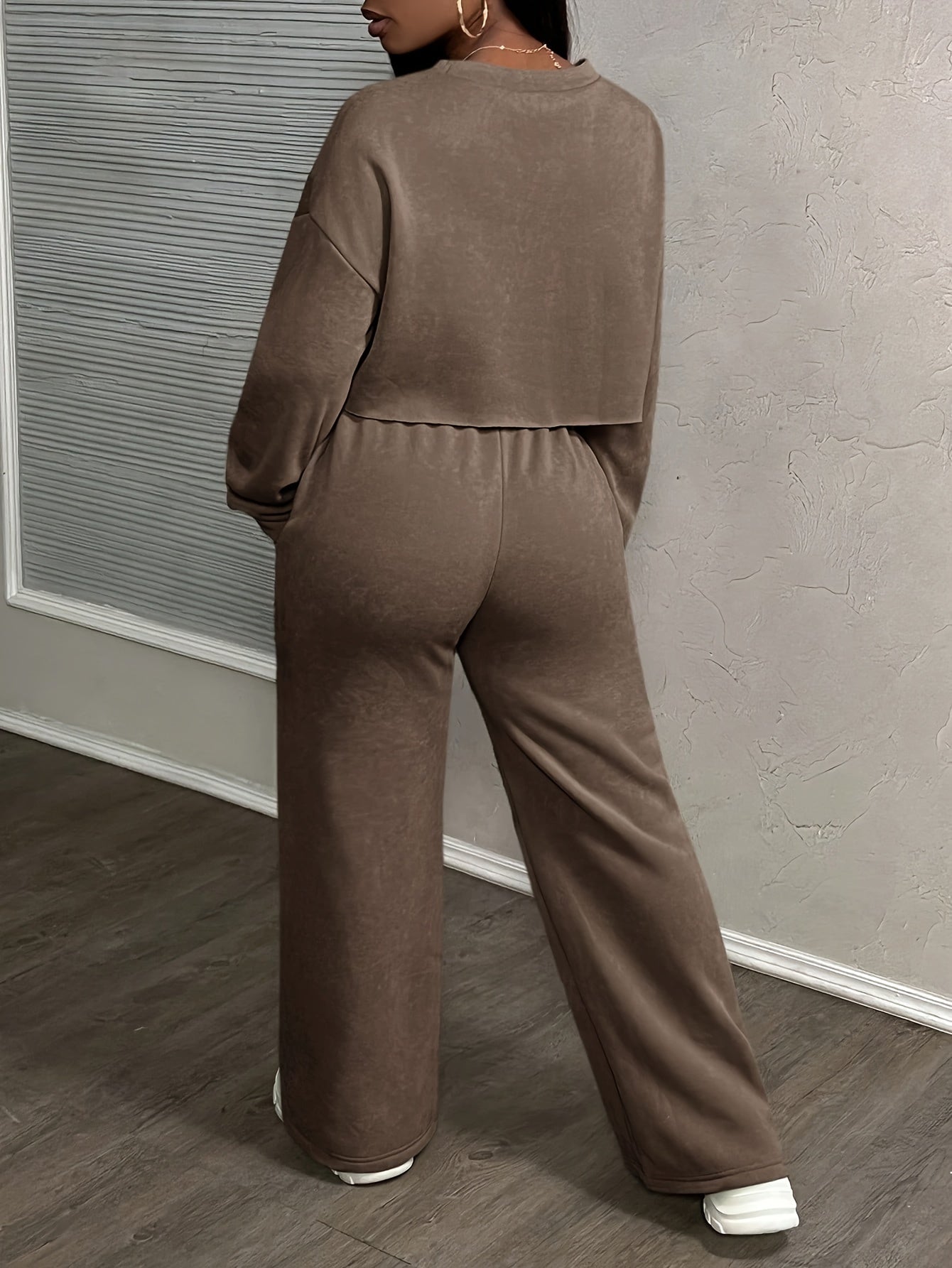 Vyraly Tracksuit