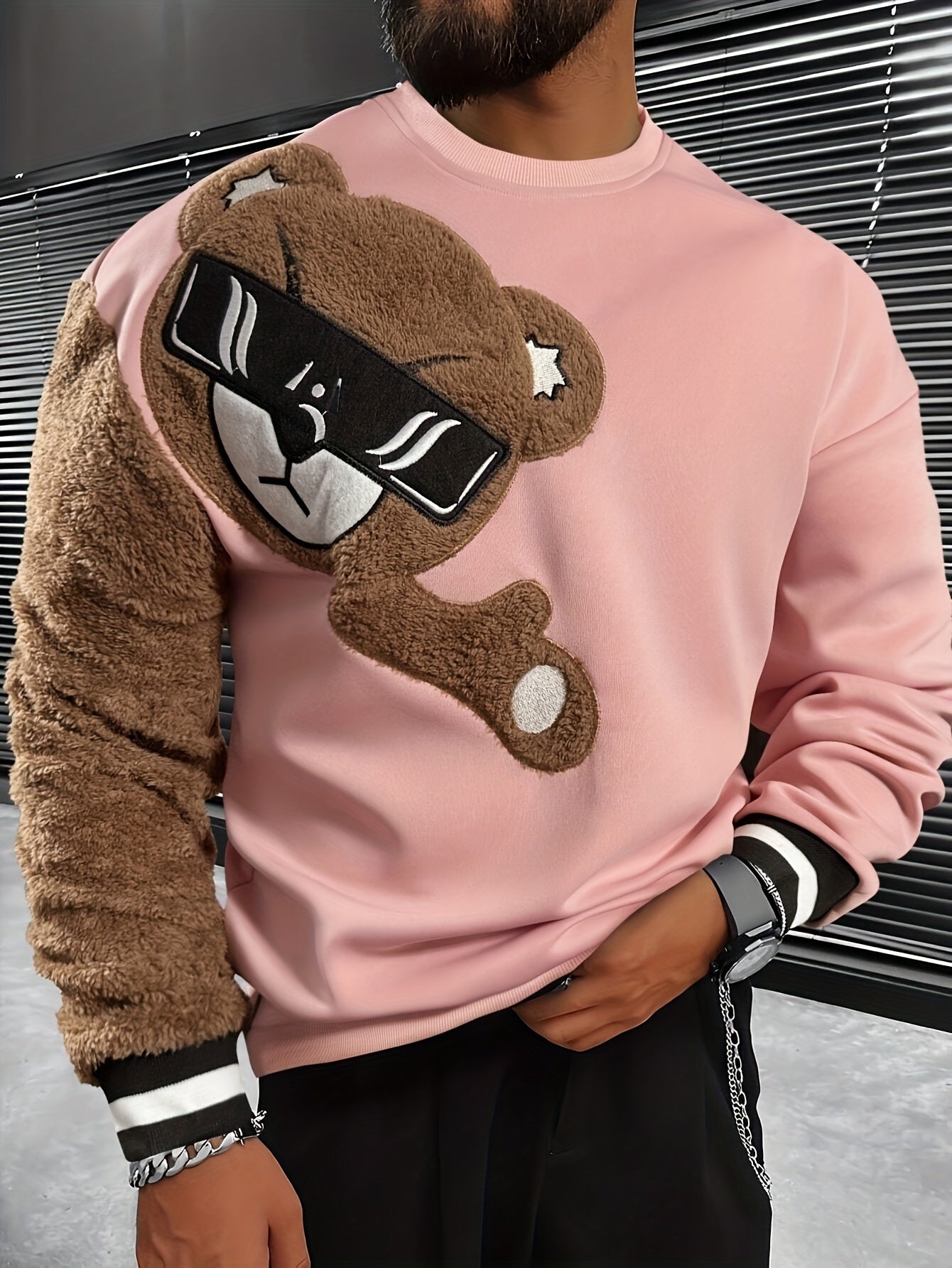 Vyraly Bear Sweatshirt