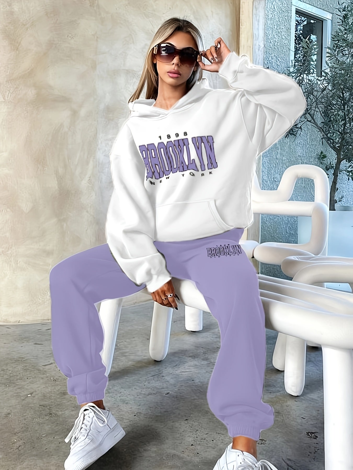 Vyraly Tracksuit