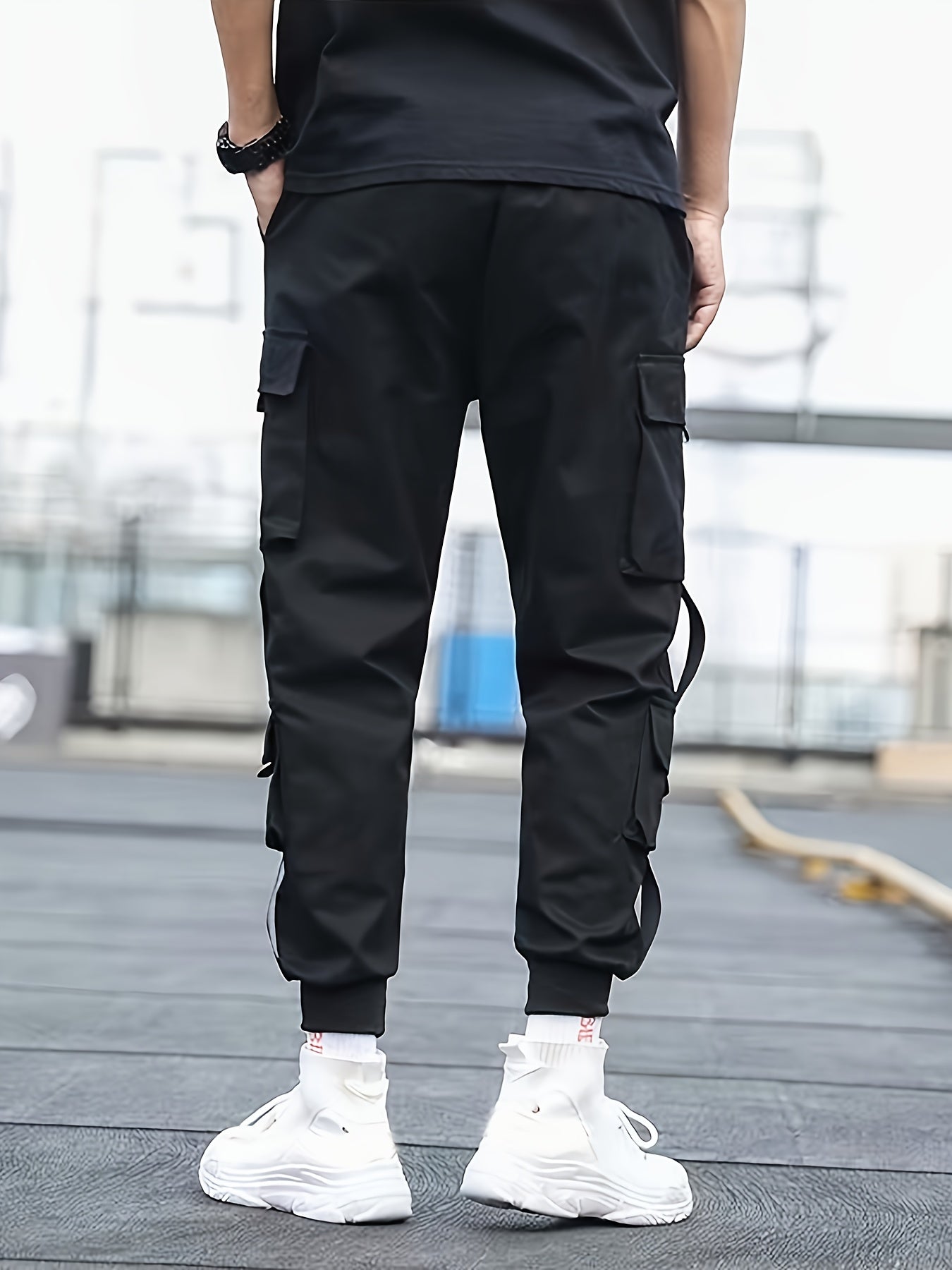 Vyraly Jogger Trousers