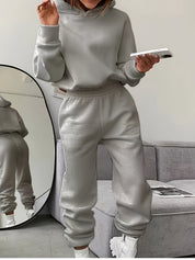 Vyraly Tracksuit