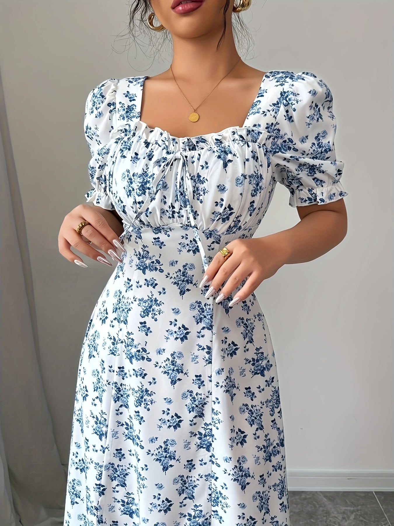 Vyraly Dress