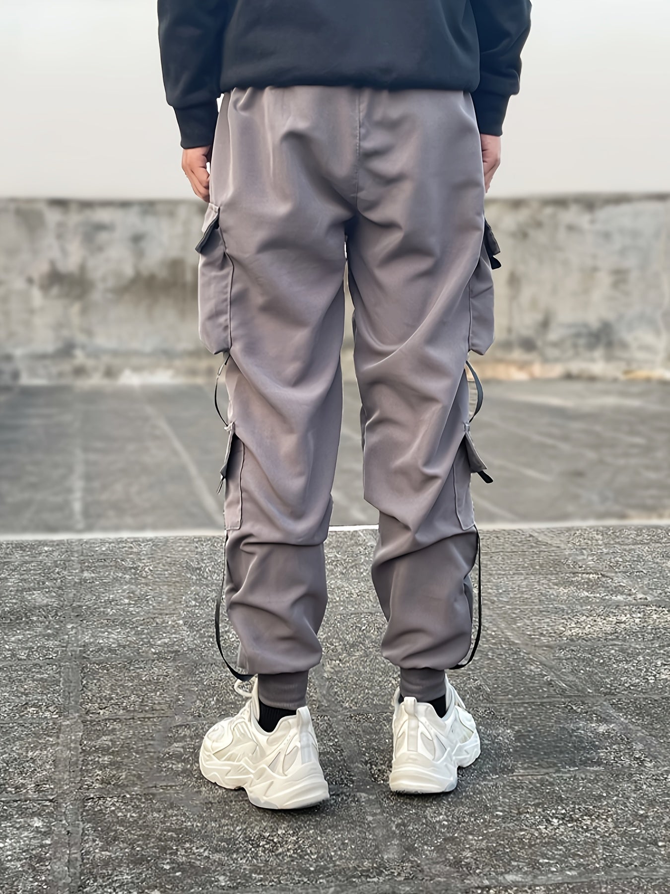 Vyraly Jogger Trousers
