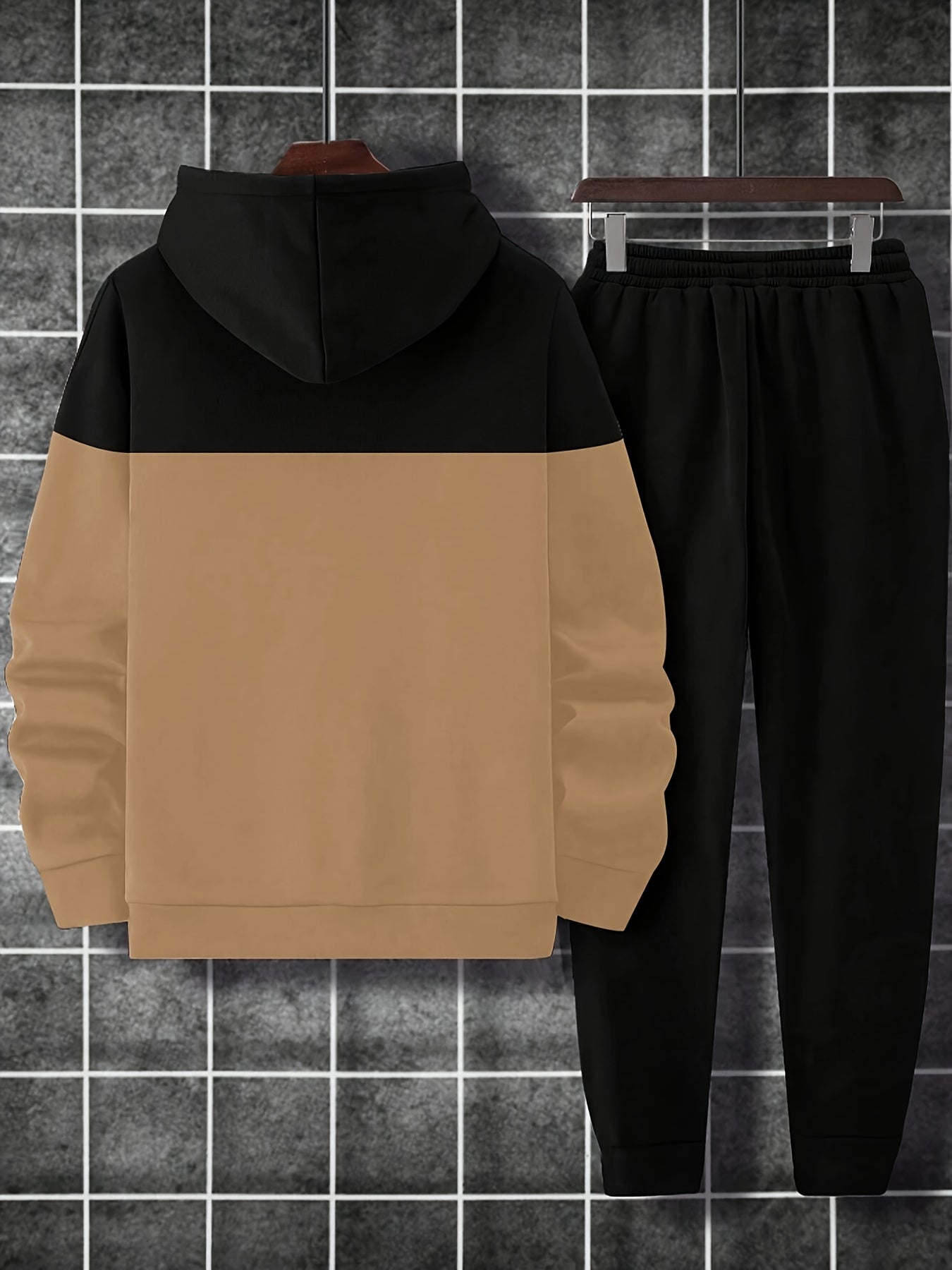 Vyraly Tracksuit