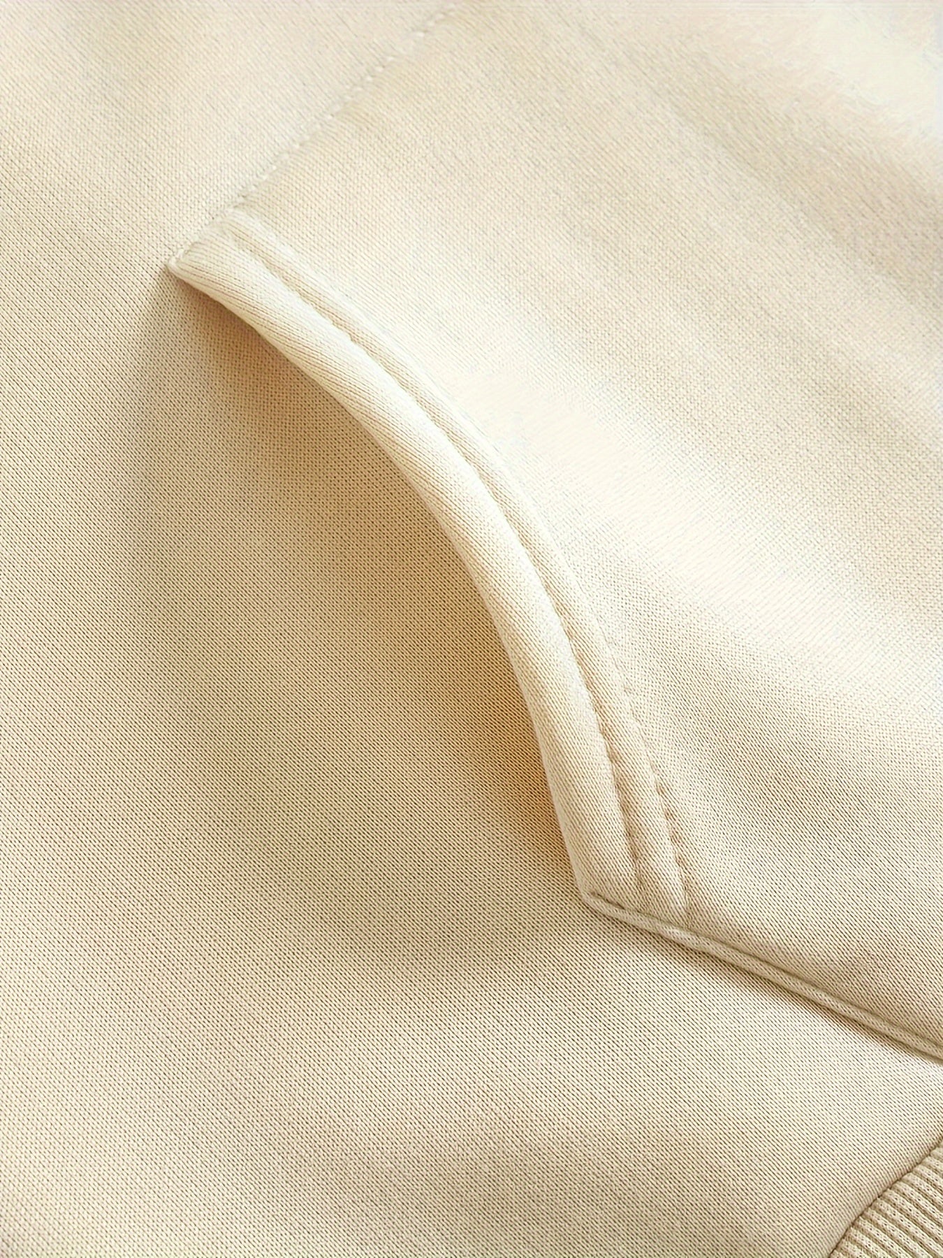Vyraly Sweatshirt