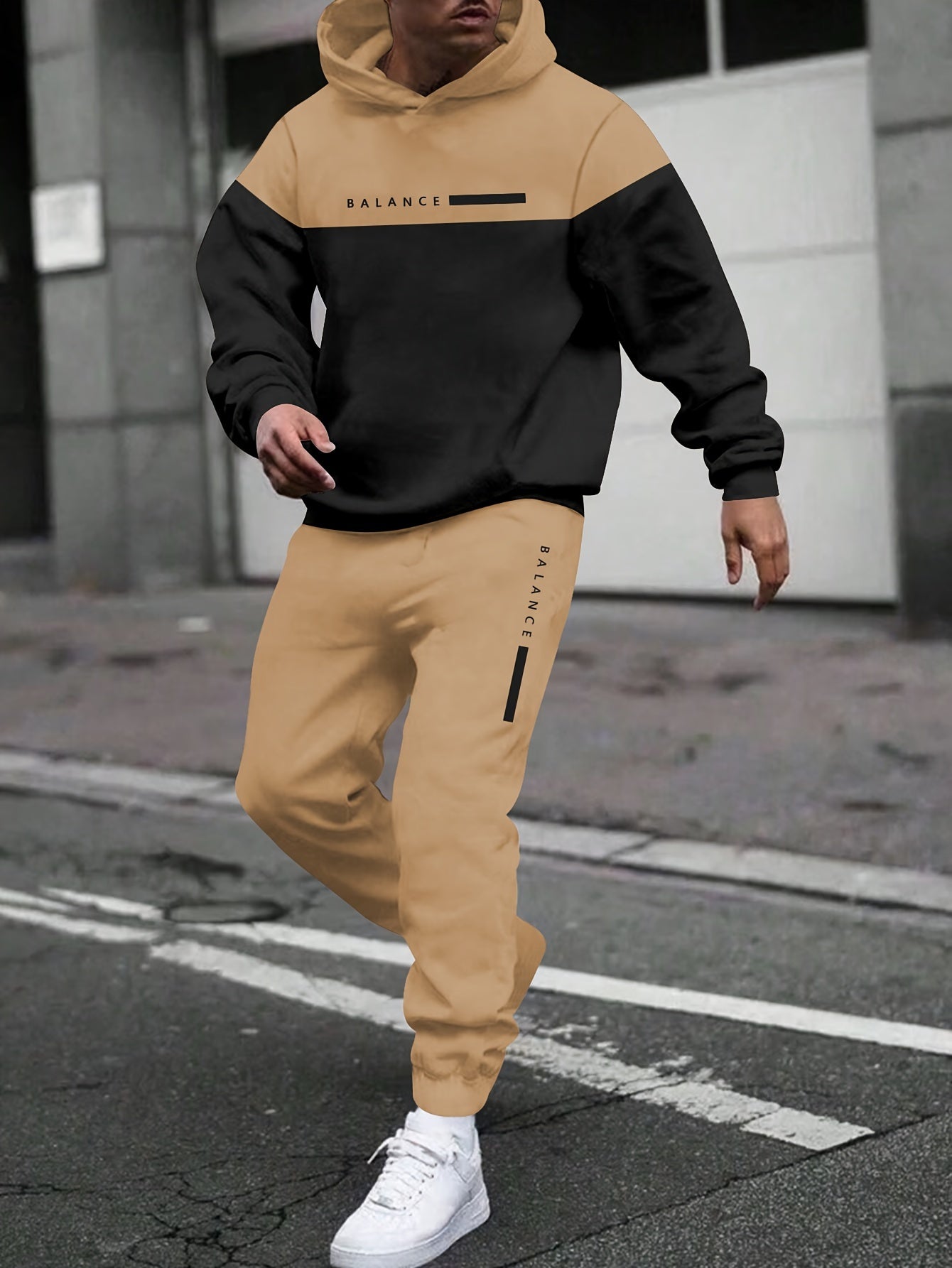 Vyraly Tracksuit